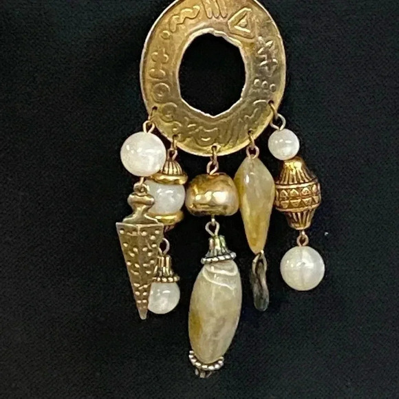 LEATHER NECKLACE WITH BEADS AND GOLD ACCENTS - Picture 5 of 5